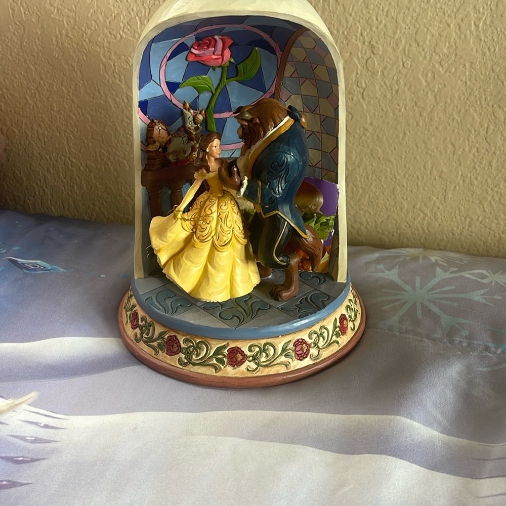 Beauty and the Beast Figurine with Dome